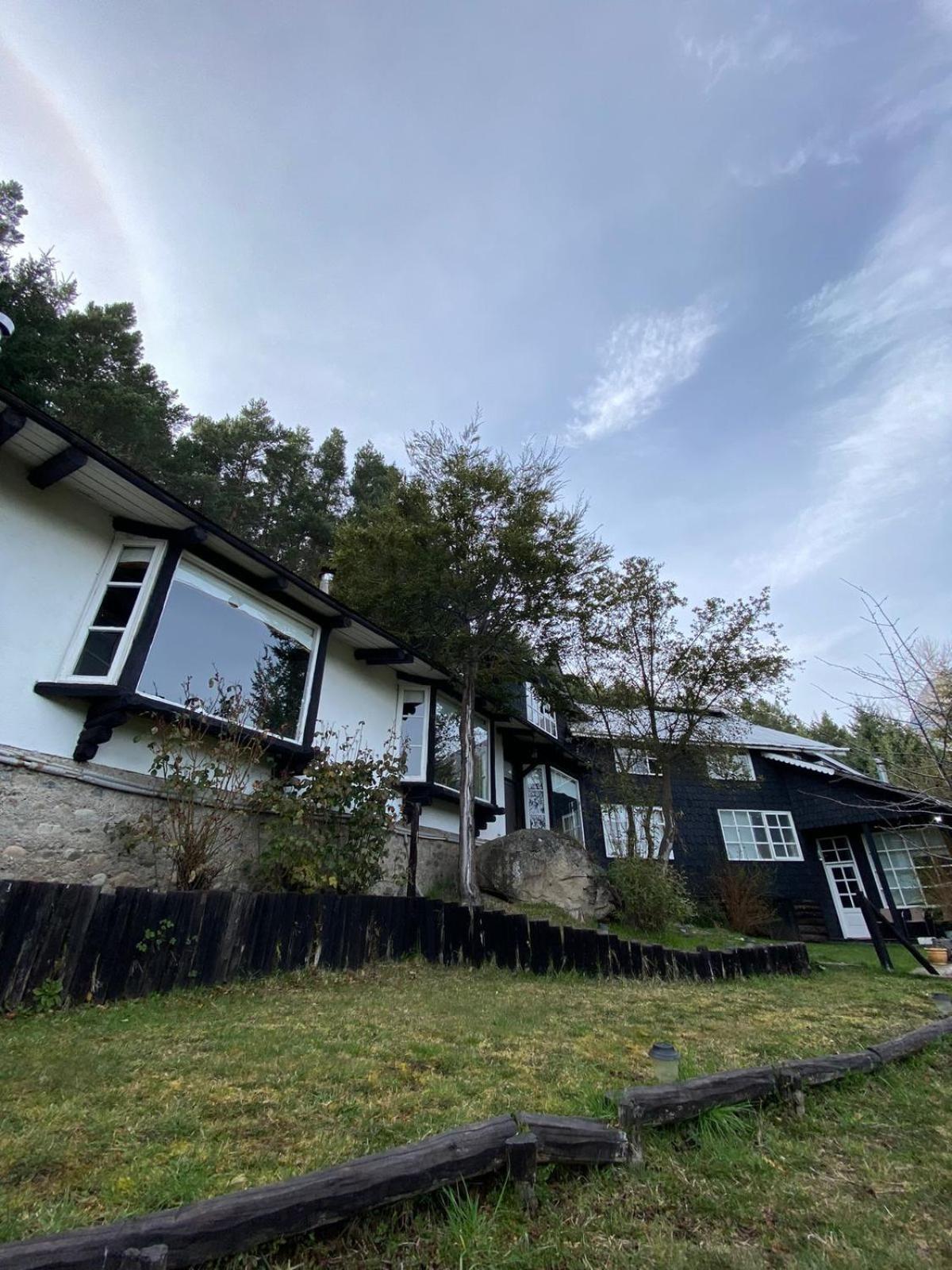 The Patagonian Lodge Coyhaique Luaran gambar